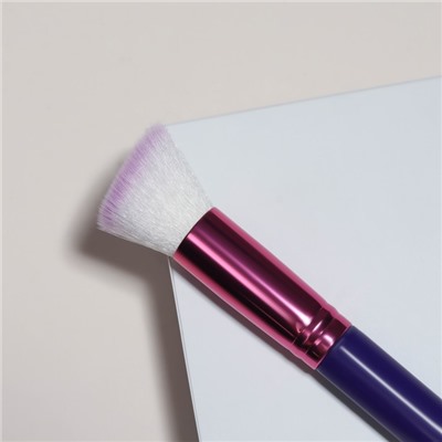 Кисть для макияжа «PENCIL», скошенная, 15 см, цвет фиолетовый